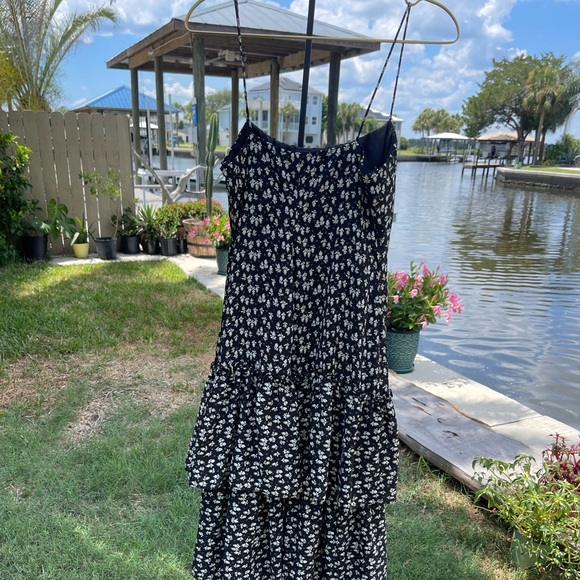 Likely - Picture 3 of 11